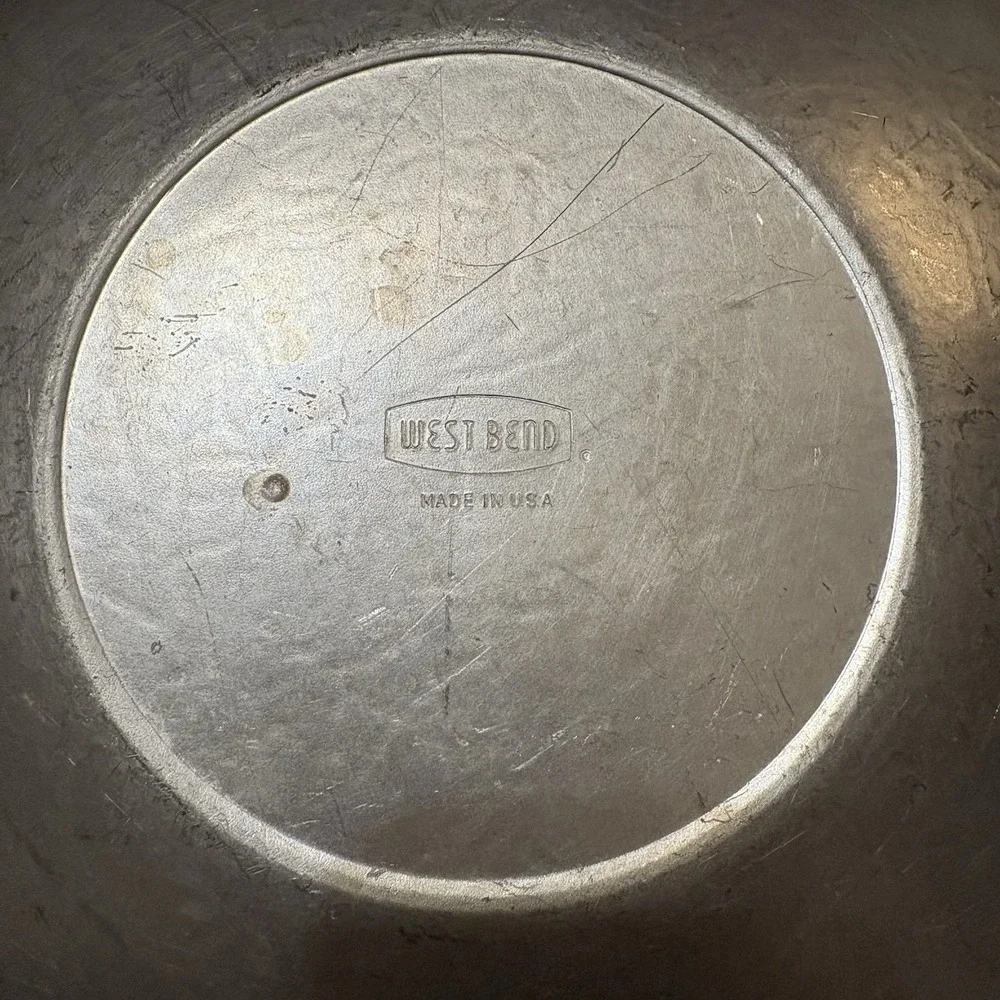 Lot of 2 Vintage West Bend Aluminum Bowls 14